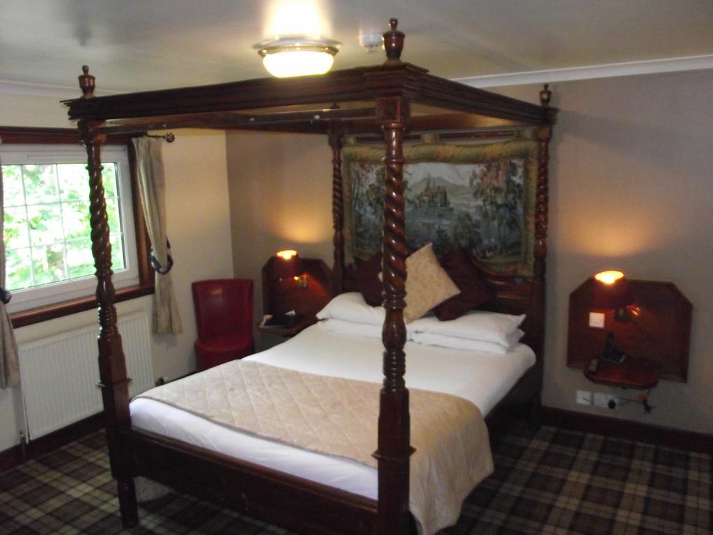 The Dalgarven House Hotel Kilwinning エクステリア 写真